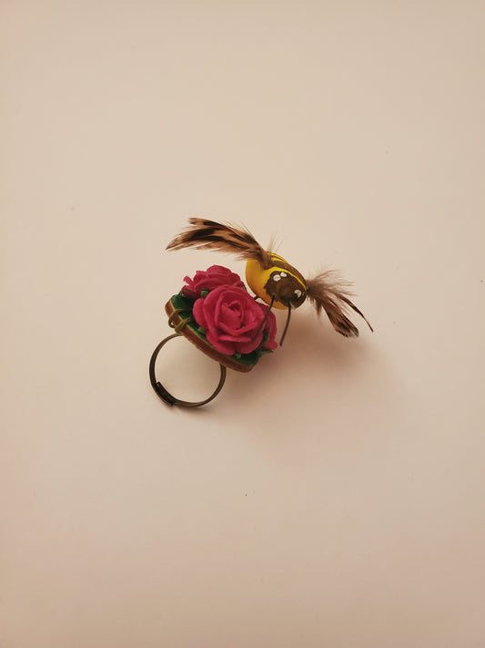 Floral Bee Ring