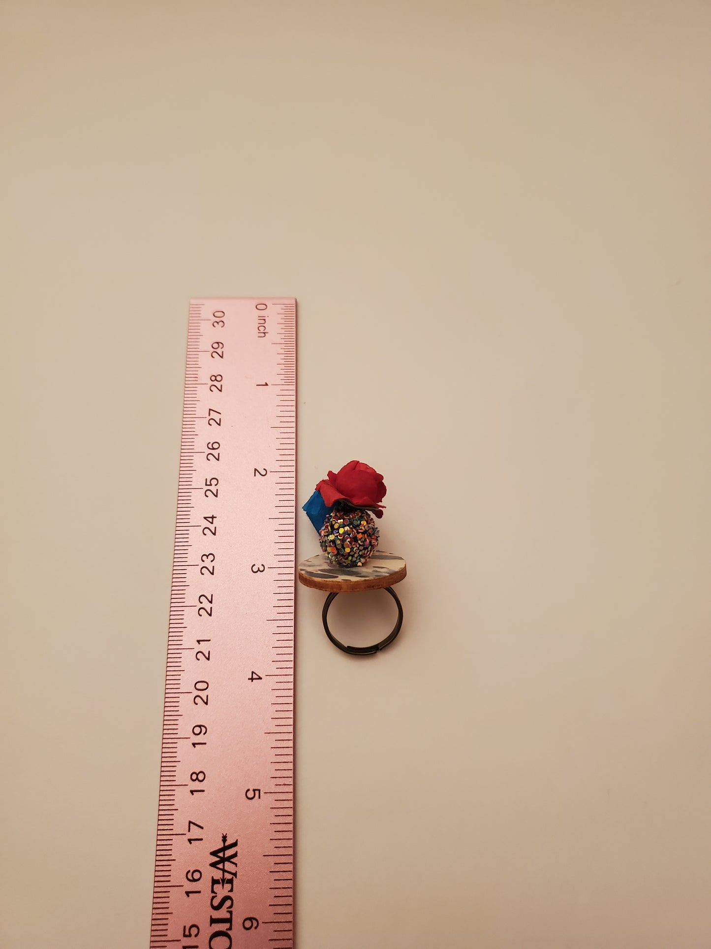 Floral Vase Ring