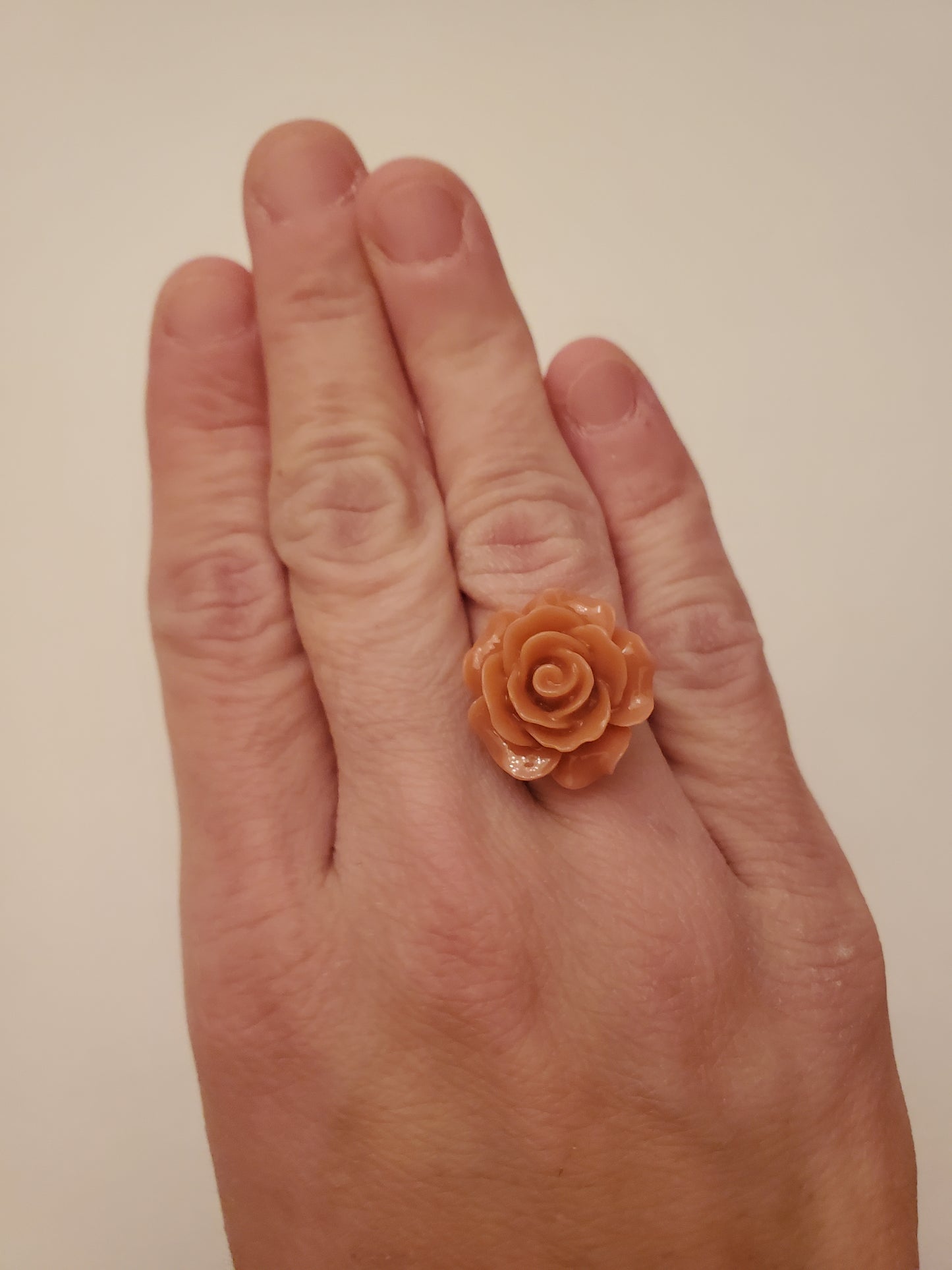 Floral Ring (Adjustable Base)