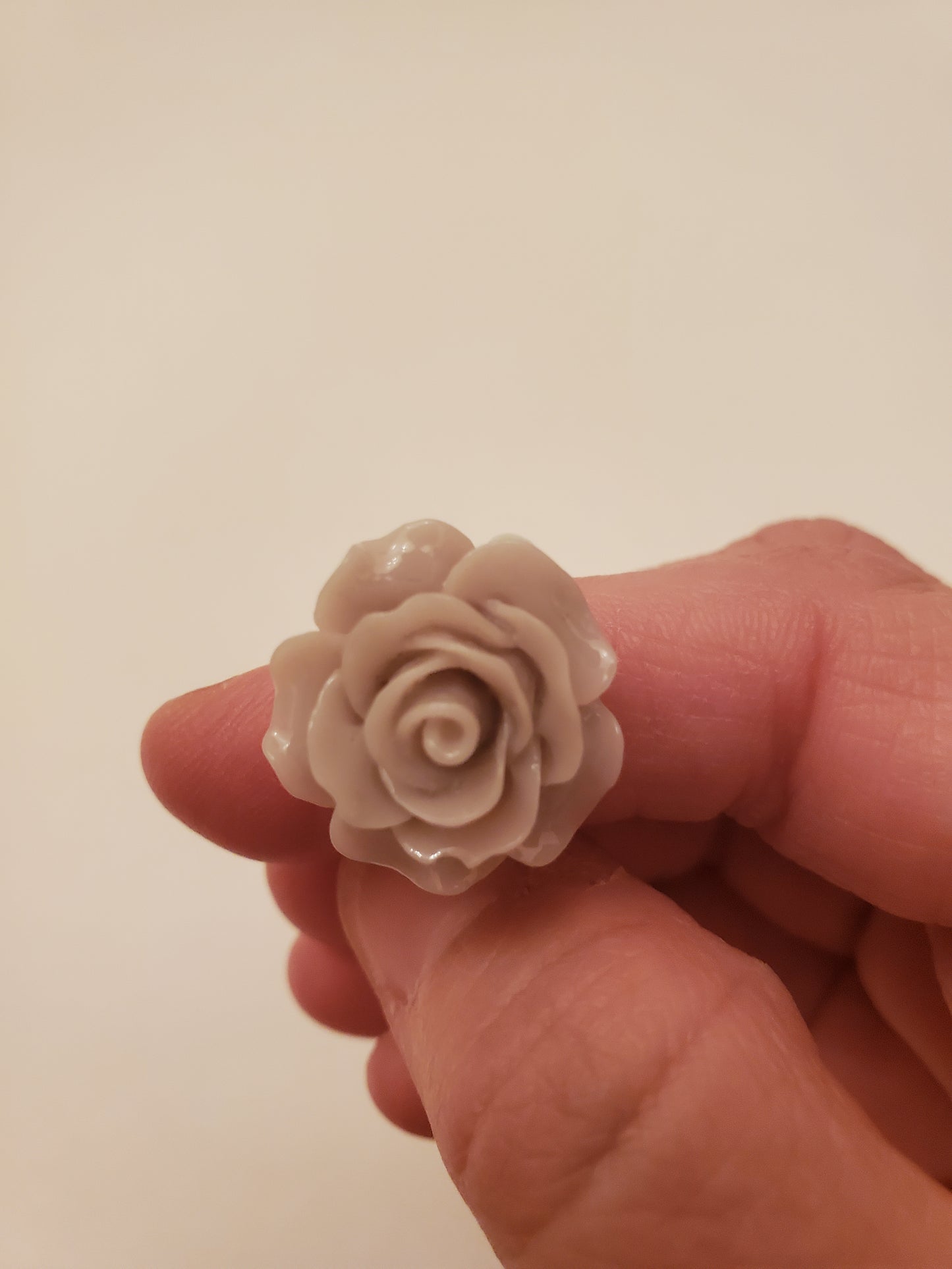 Floral Ring (Adjustable Base)