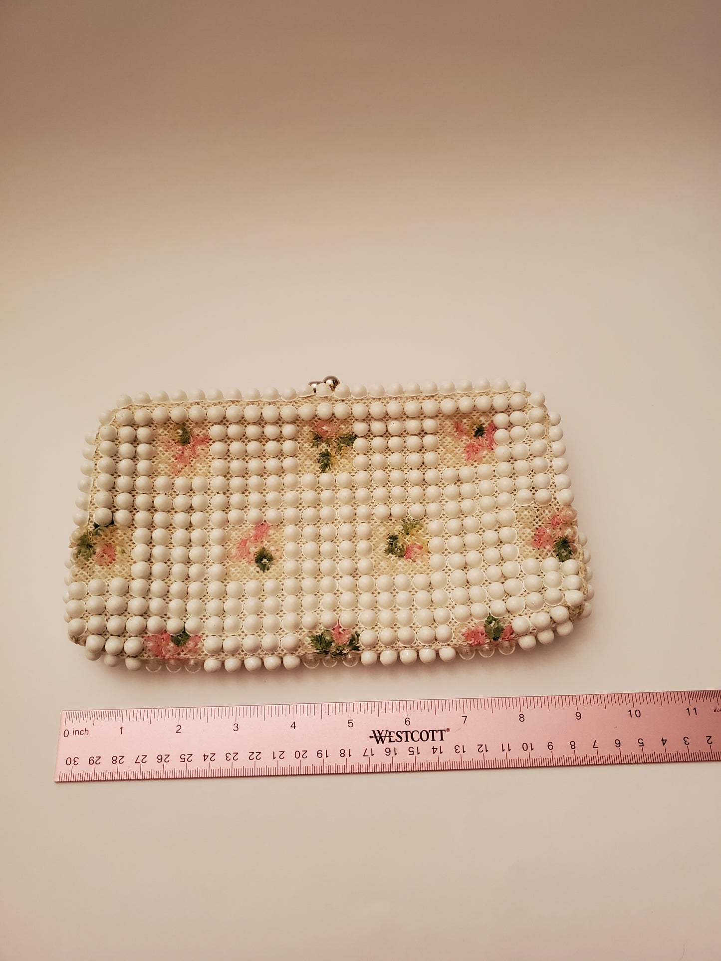 Vintage Vintage 1950’s Plastic Lucite Bubble Bead Clutch