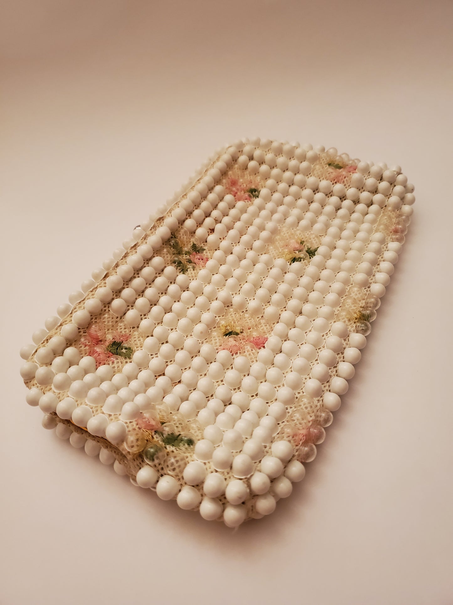 Vintage Vintage 1950’s Plastic Lucite Bubble Bead Clutch